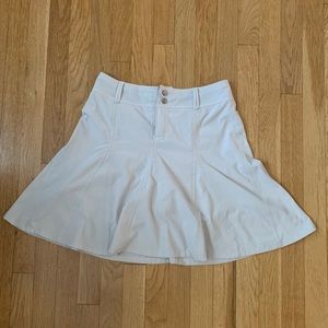 Athleta:: Khaki Skirt size 2